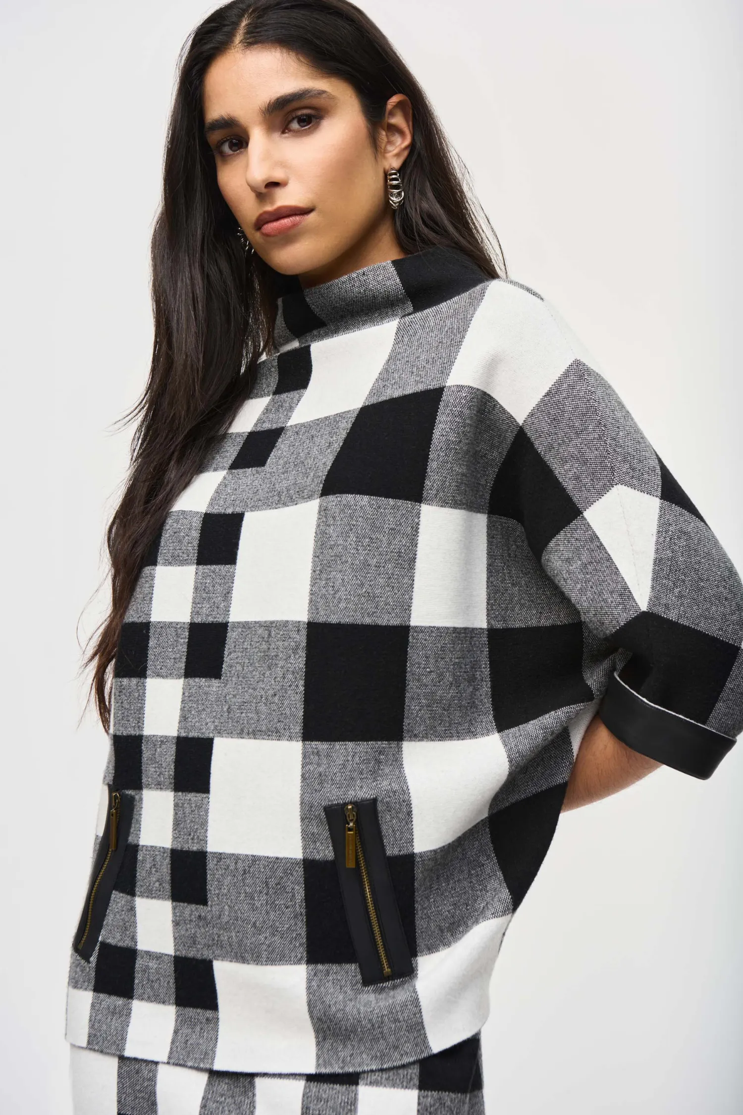 [243946] JR plaid jaquard sweater