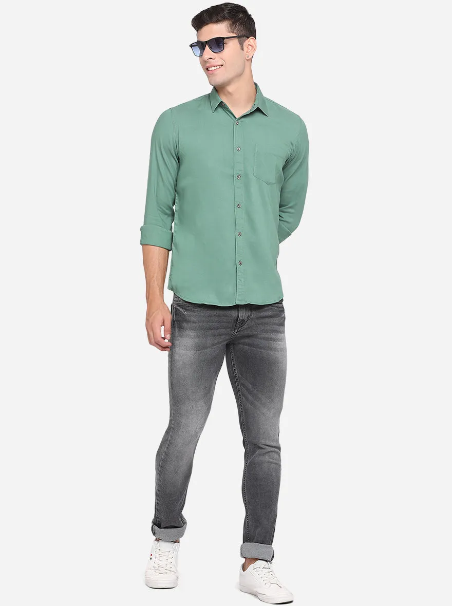 Lack Green Solid Slim Fit Semi Casual Shirt | JadeBlue