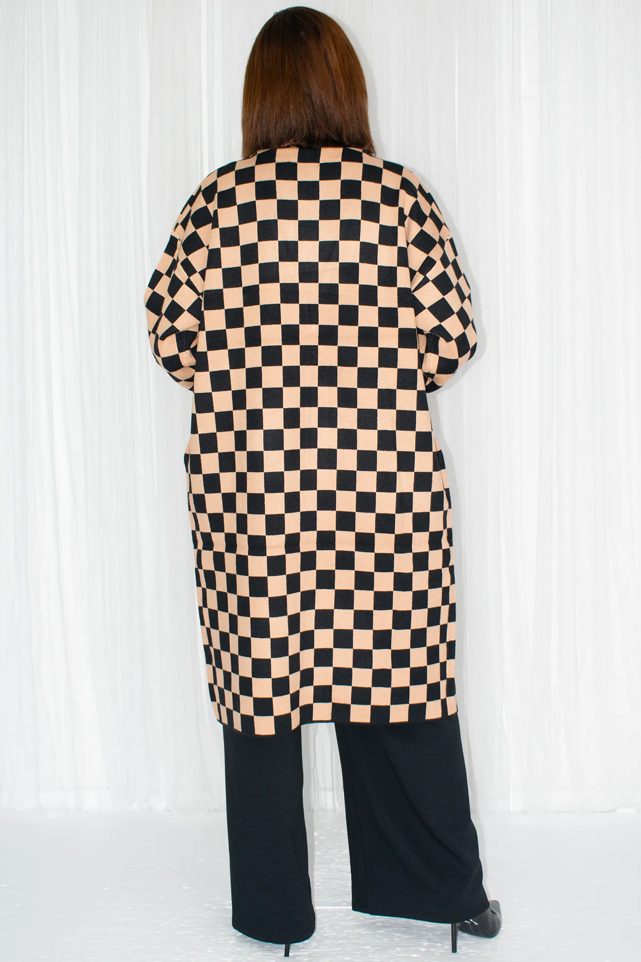 Luxury Catherine Checkered Knitted Jacket in Camel/Black